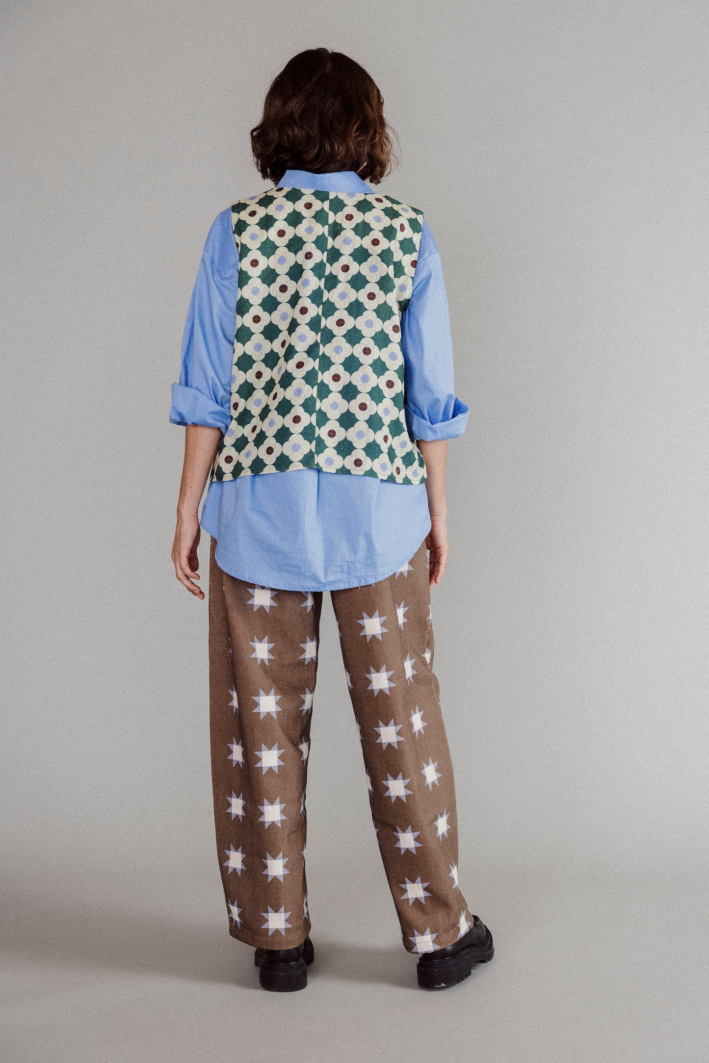 TILES vest
