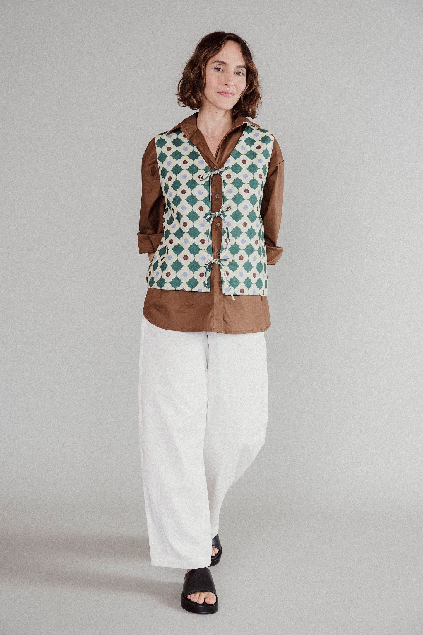 TILES vest