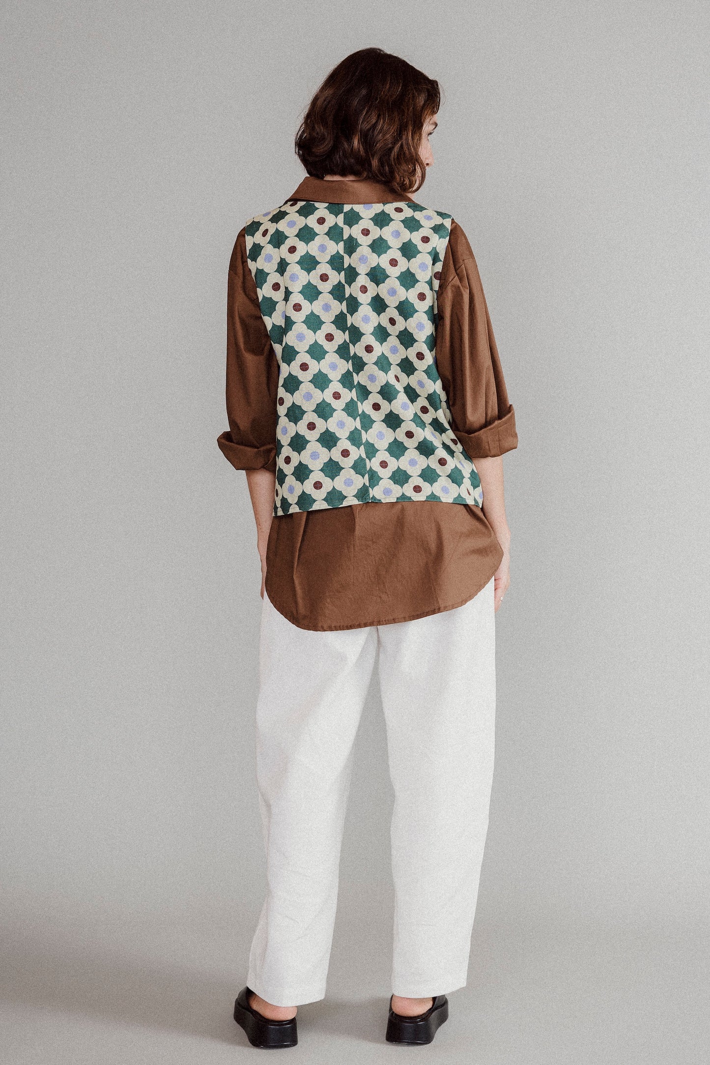 TILES vest