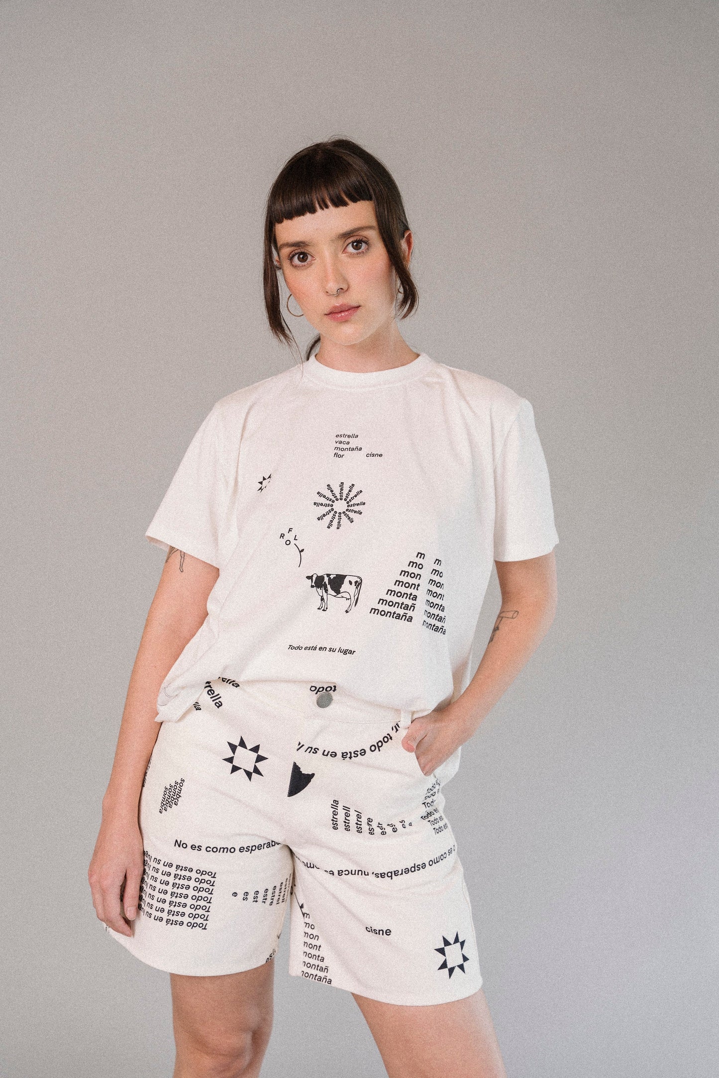 WORDS Crop t-shirt